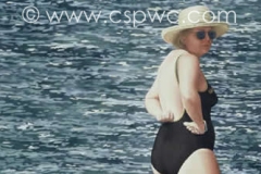 OW2002-Terry-Gregoraschuk-Beach-Bitch